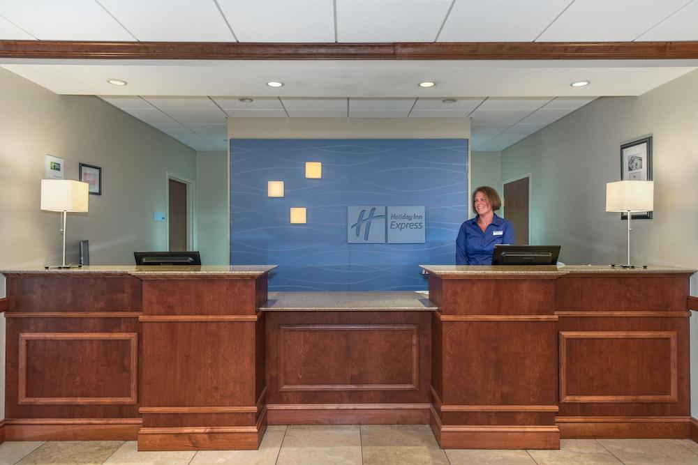 Holiday Inn Express & Suites Tilton By Ihg Exterior foto
