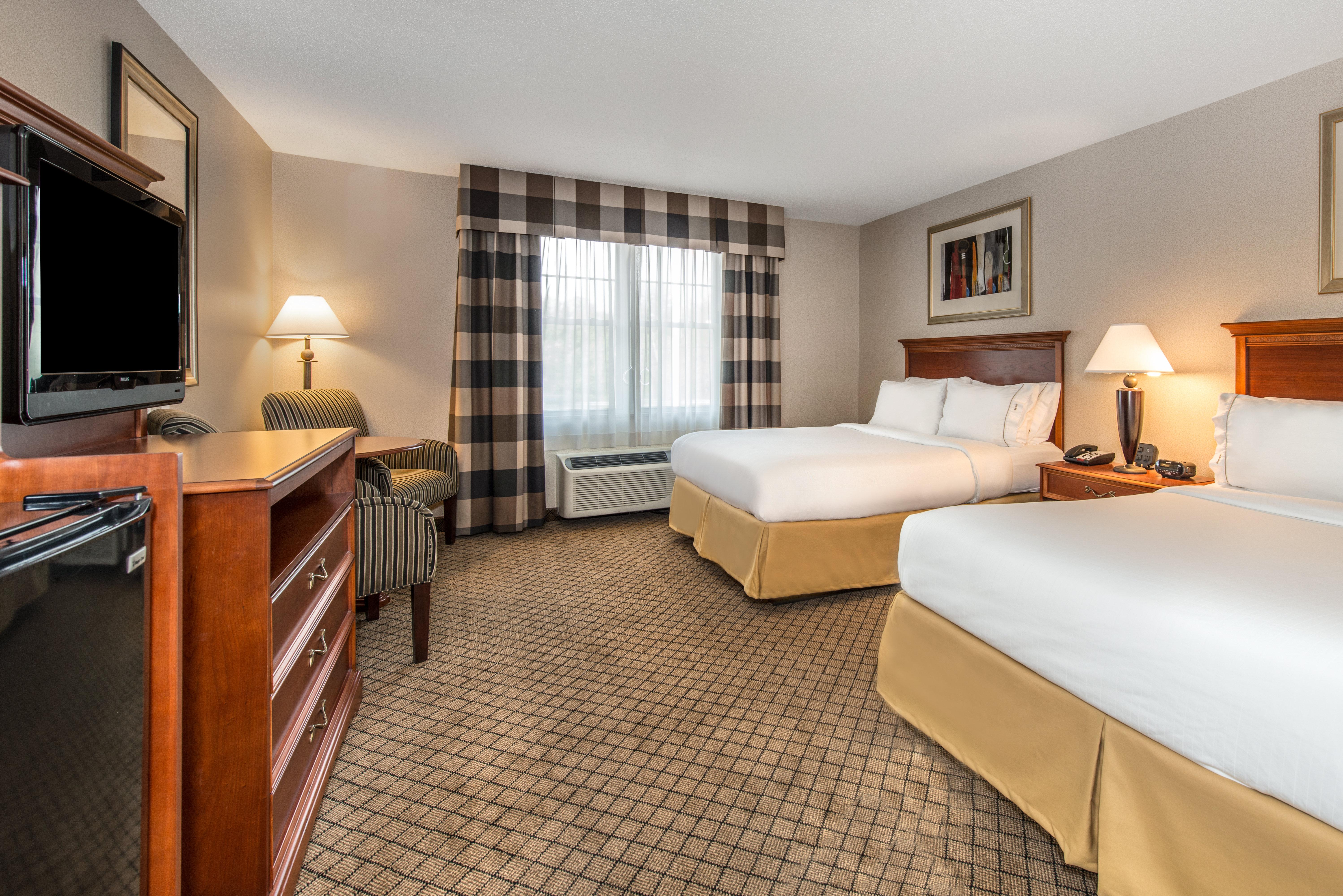 Holiday Inn Express & Suites Tilton By Ihg Exterior foto