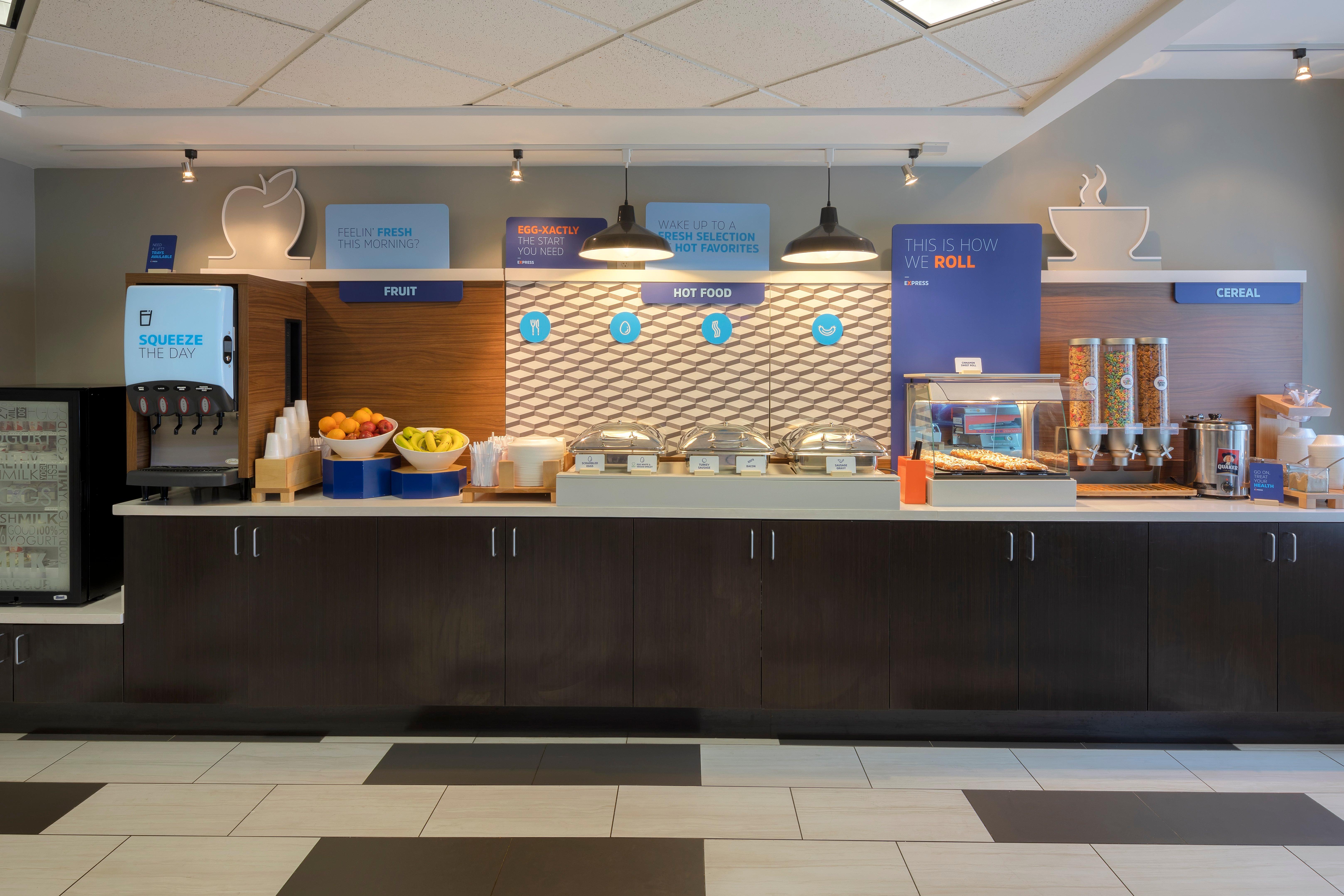 Holiday Inn Express & Suites Tilton By Ihg Exterior foto